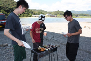 bbq2503.jpg
